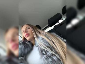 ALVUWKA bongacams stream image