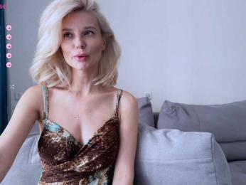 -Molly- bongacams stream image