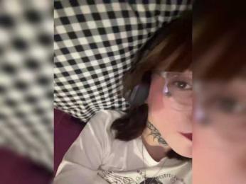 Molly-and-Ewa bongacams stream image