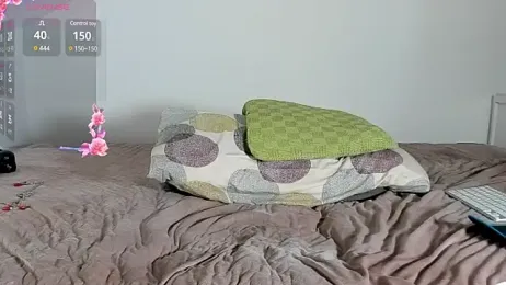 laurasommer stripchat stream image