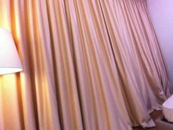 ehotlovea chaturbate stream image