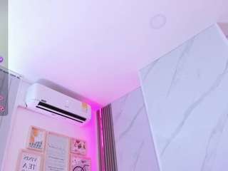 chlooee camsoda stream image