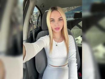 LedyMiya bongacams stream image