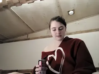 Snowbunnycake_131 stripchat stream image