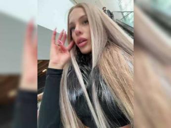 ALVUWKA bongacams stream image