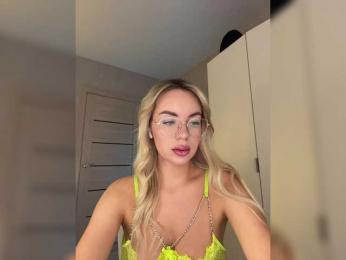 Mila-m bongacams stream image