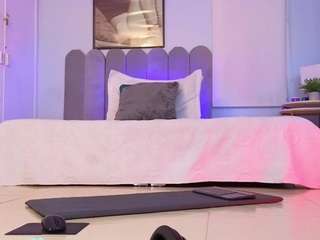 lady-brownn camsoda stream image