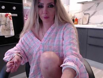 blondalina bongacams stream image