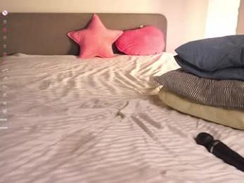 oki_dokie chaturbate stream image