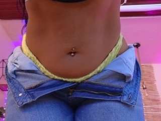 lady-brownn camsoda stream image