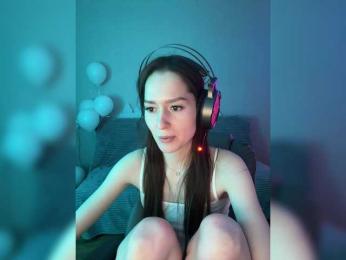 whiteTEA bongacams stream image