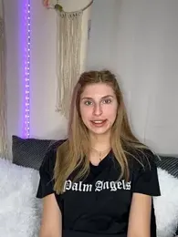 emma05 stripchat stream image