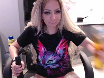 blondalina bongacams stream image