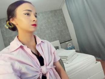 ehotlovea chaturbate stream image