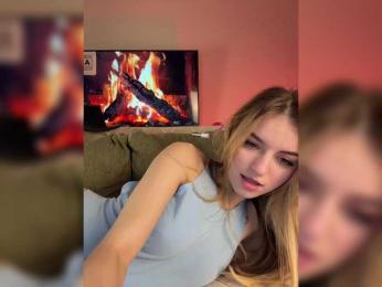 ilittleheart bongacams stream image