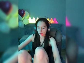 whiteTEA bongacams stream image