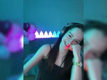 whiteTEA bongacams stream image