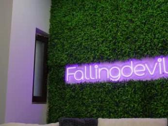 hotfallingdevil chaturbate stream image