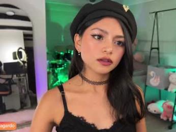 sweet_littleee chaturbate stream image