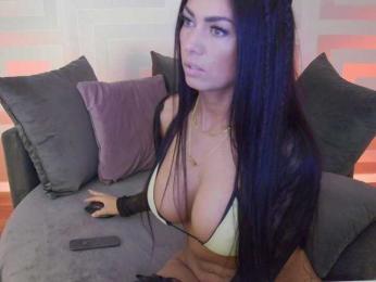Mina-Babe bongacams stream image