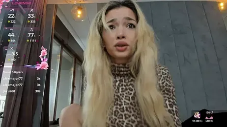 Sassy_Teen stripchat stream image