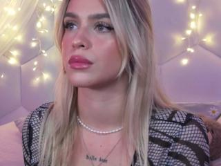 Maci Reynolds flirt4free stream image