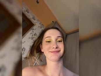 PeachGirl bongacams stream image