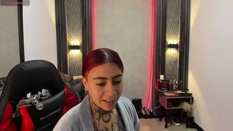 selene_red_ stripchat stream image