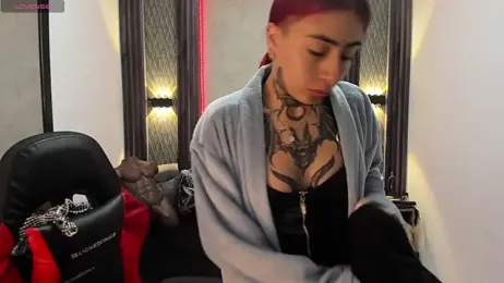 selene_red_ stripchat stream image