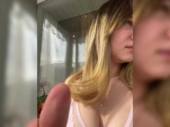 Unearthly bongacams stream image