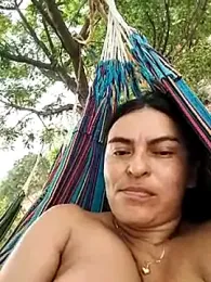 Horny-Mommy-Dirty stripchat stream image