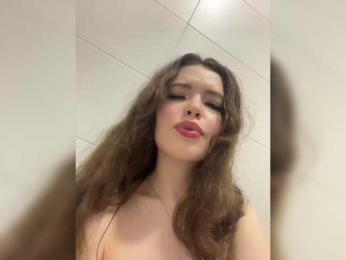 YourLadyyy bongacams stream image