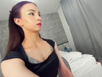 ehotlovea chaturbate stream image