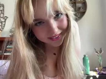 kittengirlxo chaturbate stream image