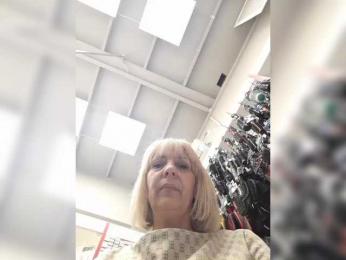 mery8poppins bongacams stream image