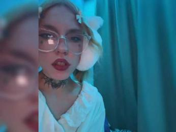 Molly-and-Ewa bongacams stream image