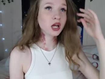 b4by_emilia chaturbate stream image