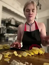 Cutiepiespanks stripchat stream image