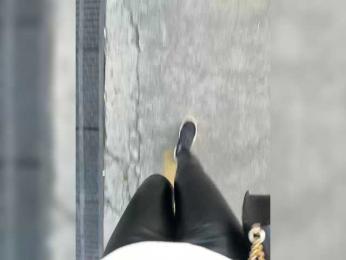 wlcm2talilia bongacams stream image