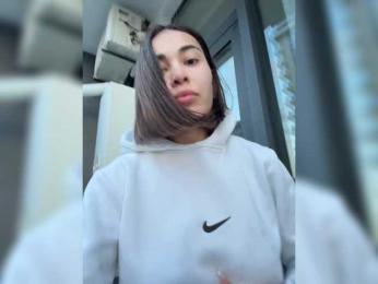 wlcm2talilia bongacams stream image