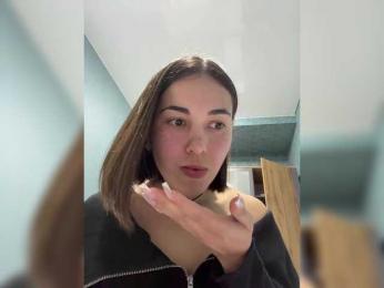 wlcm2talilia bongacams stream image