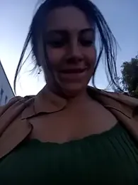 LIZ-06_ stripchat stream image