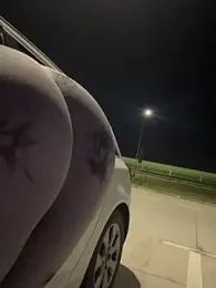 YoungHotMom_ stripchat stream image