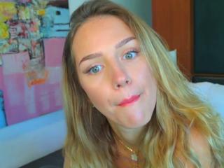 Chantall Reynolds flirt4free stream image