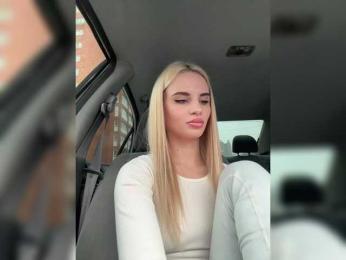 LedyMiya bongacams stream image