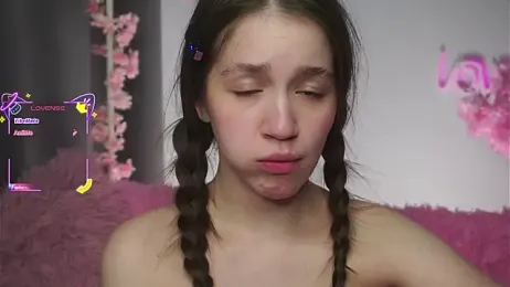 AmiLewis stripchat stream image