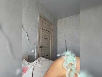 Mila-m bongacams stream image