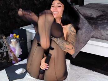 -BABAYAGA- bongacams stream image