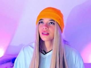 Scarlet Bridge flirt4free stream image