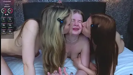 Simona_06_ stripchat stream image